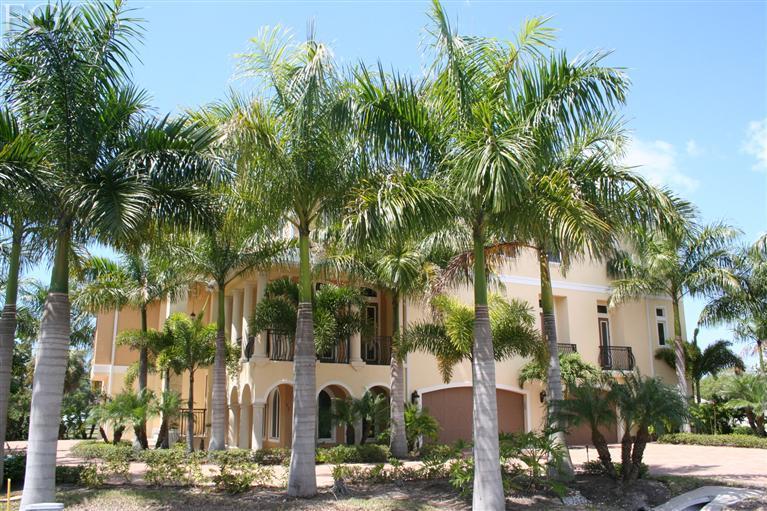 Bonita Canal Estate