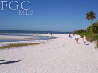 Ft. Myers Beach Condo
