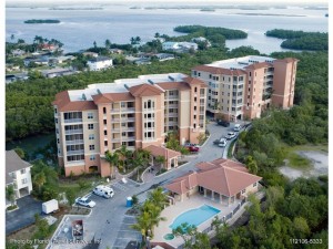 Estero Bayside-1