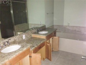 Estero Bayside-15